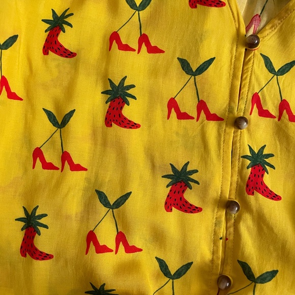 NWT Anthropologie Kendra Dandy Dreamer Buttondown Top Yellow Strawberry - Picture 11 of 11